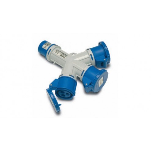 Adaptador Industrial 3 Tomas Famatel Ip44 16A